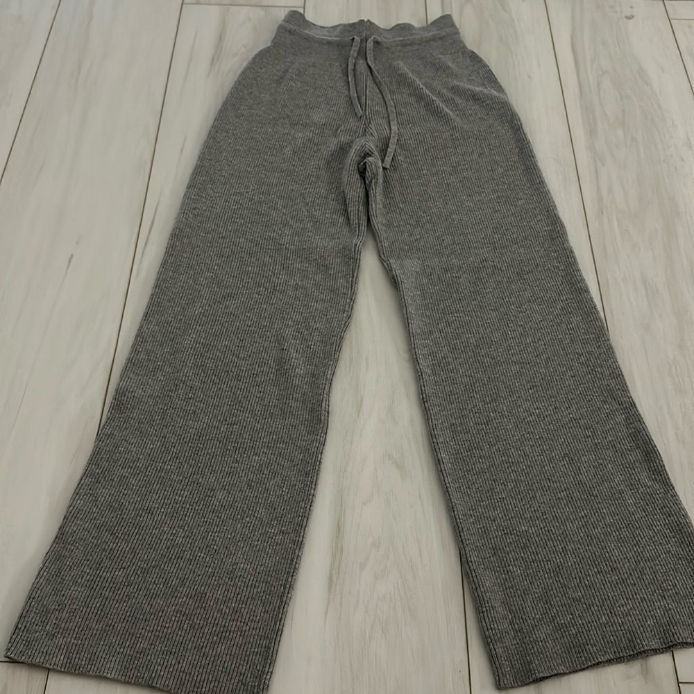 sweatpants